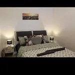 Comfortable And Relaxing With Shared Kitchen *