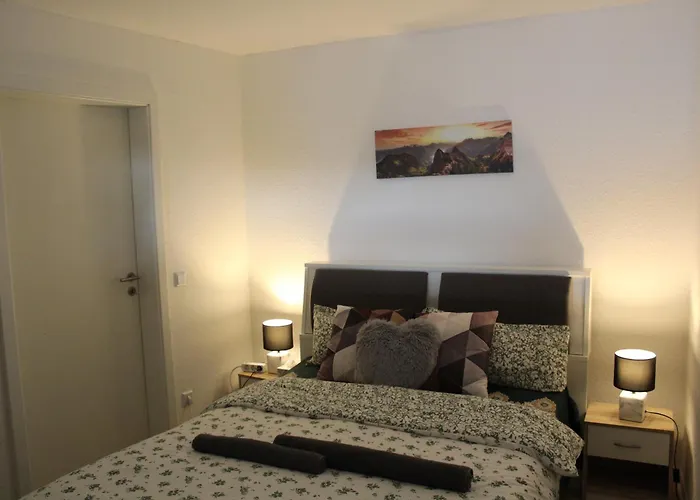 Comfortable And Relaxing With Shared Kitchen Lejlighed